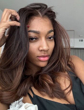 Full leaked Angel reese page private onlyfans photo