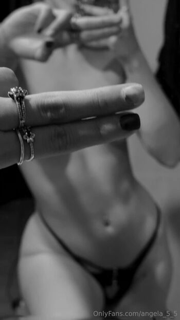 angela_5