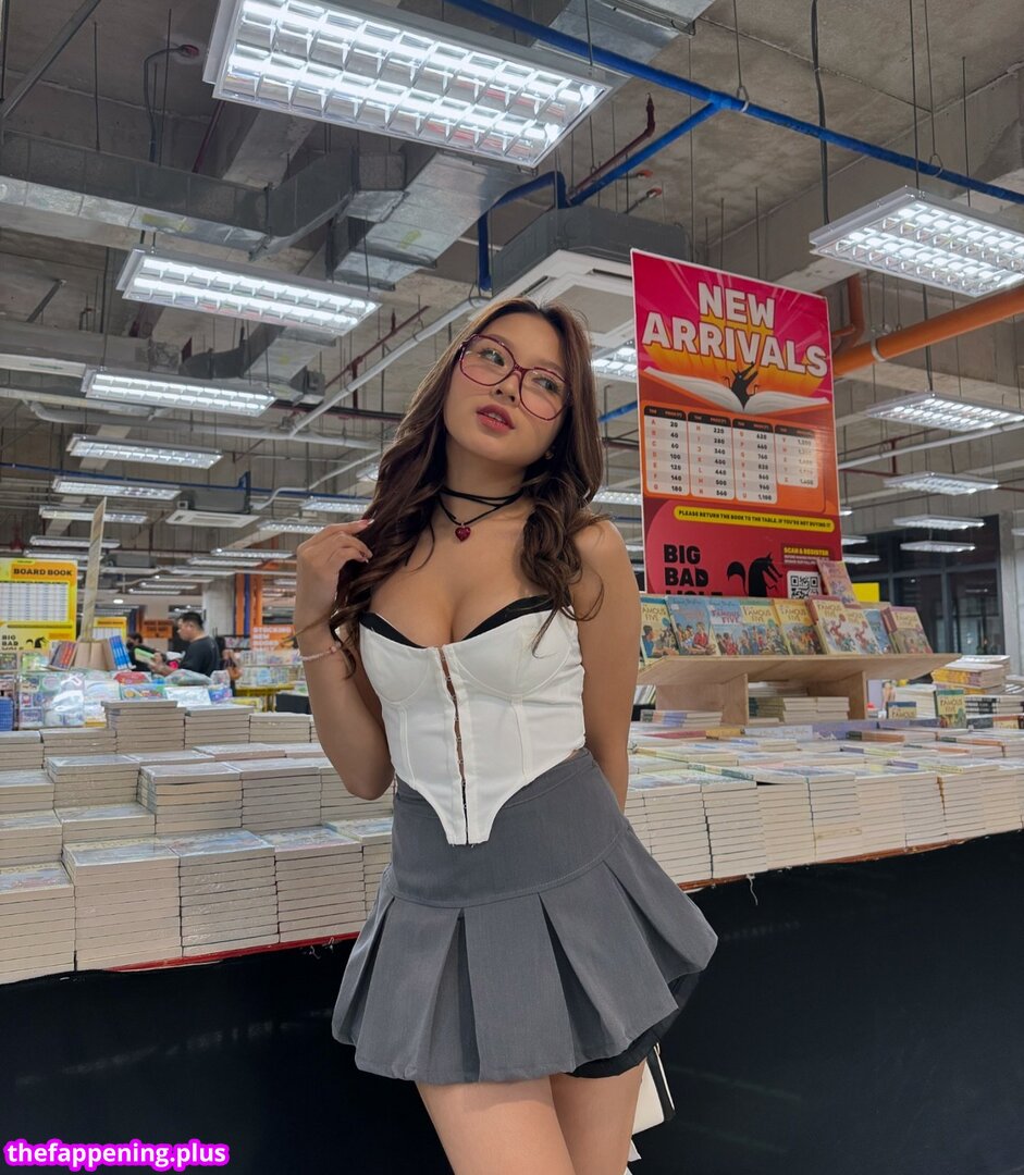 Angela Muji