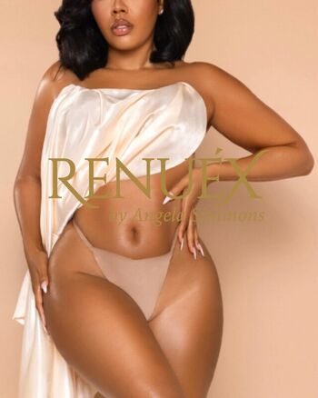 Angela Simmons