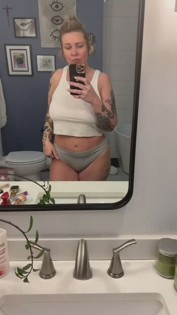 Full leaked Angelaraeofsunshine private onlyfans photo