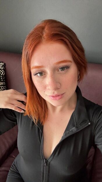 Full leaked Angelaxv private onlyfans photo