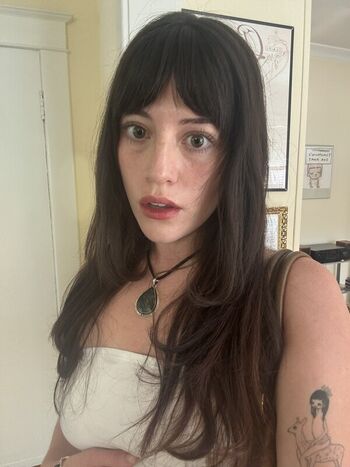 Angelbunnigrl