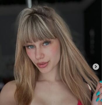 Angele_Ice 