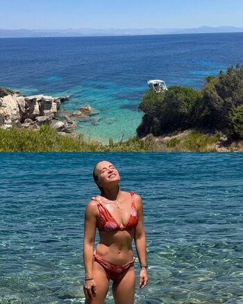 Full leaked Angelicaksy private onlyfans photo