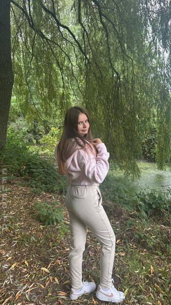 Full leaked Angelina dehlow private onlyfans photo
