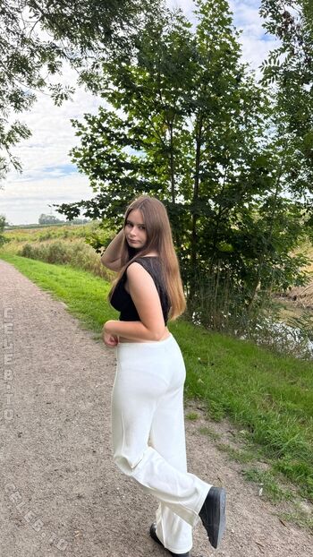 Full leaked Angelina dehlow page private onlyfans photo