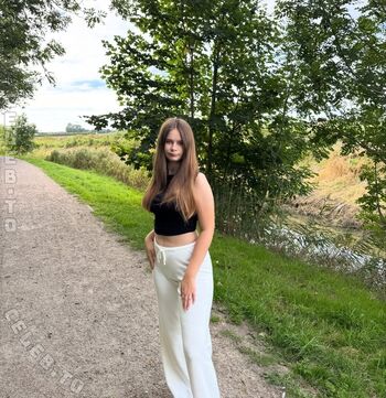 Full leaked Angelina dehlow page private onlyfans photo