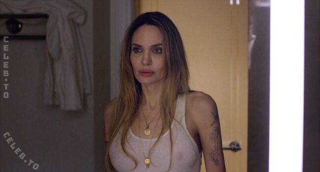 Full leaked Angelina jolie private onlyfans photo