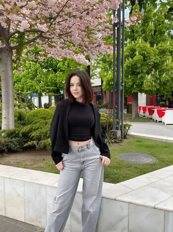 angelina_jones