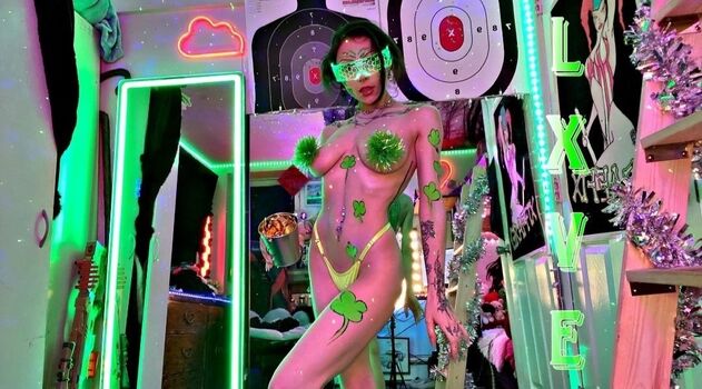 Full leaked Angelina lxvee private onlyfans photo