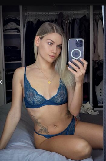 Full leaked Angelina mayer private onlyfans photo