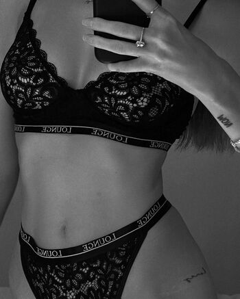 Full leaked Angelina texier private onlyfans photo