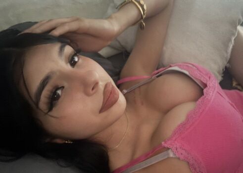 Full leaked Angeliquevalenziah private onlyfans photo