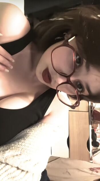 Full leaked Angelitetz private onlyfans photo