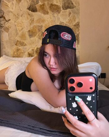Full leaked Angellytl private onlyfans photo