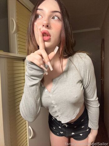 Full leaked Angelsailor private onlyfans photo