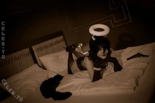Full leaked Angelwings cos page private onlyfans photo