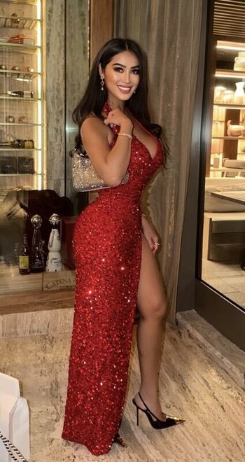 Full leaked Angie vuha private onlyfans photo