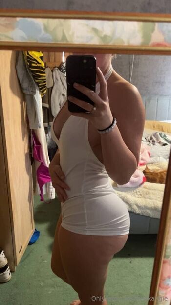 Full leaked Angiesuperwild private onlyfans photo