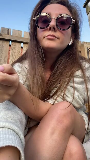 Full leaked Angryweewifey private onlyfans photo