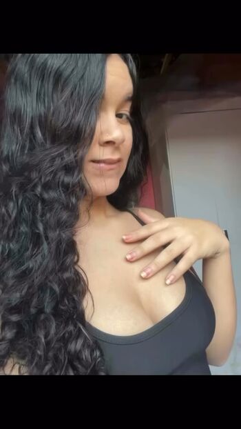 Full leaked Aninhaoficial private onlyfans photo