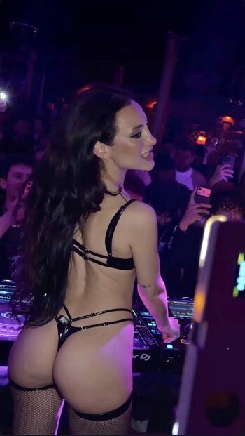Full leaked Aniram offical private onlyfans photo