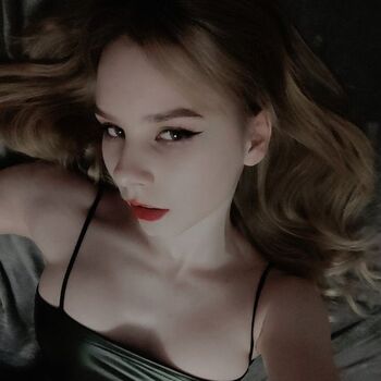 anita_raev