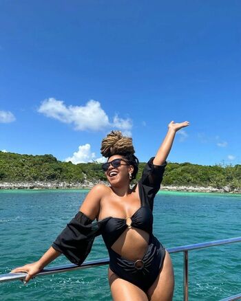 Full leaked Anjelika washington private onlyfans photo