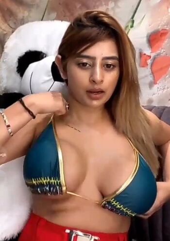 Full leaked Ankita dave private onlyfans photo