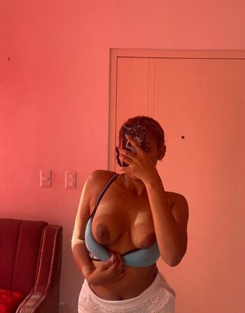 Full leaked Anleny frias page private onlyfans photo
