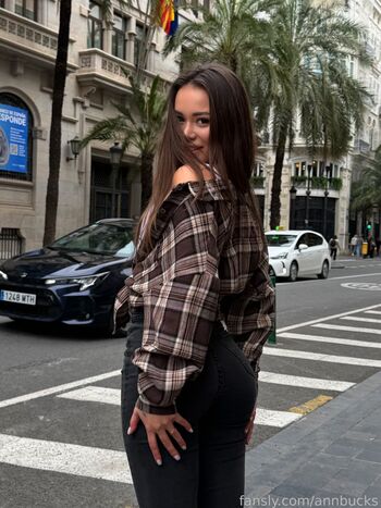 Full leaked Ann bucks private onlyfans photo