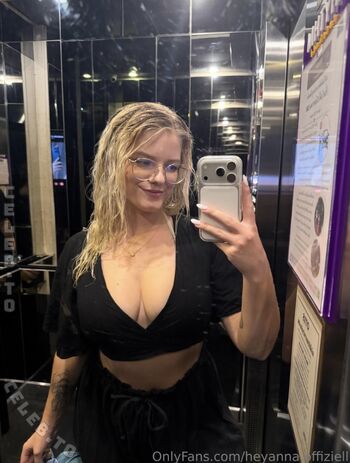 Full leaked Anna blum private onlyfans photo