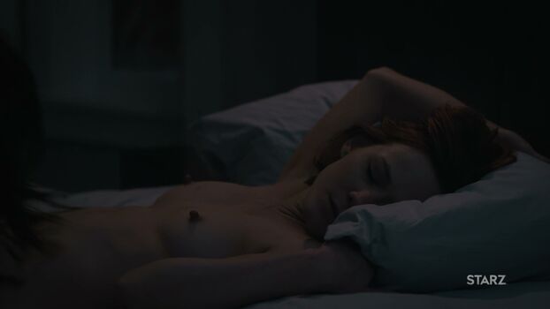 Anna Friel