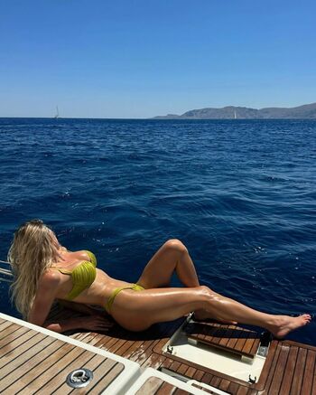 Full leaked Anna hladnieva private onlyfans photo