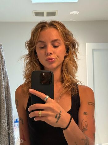 Full leaked Anna shumate private onlyfans photo