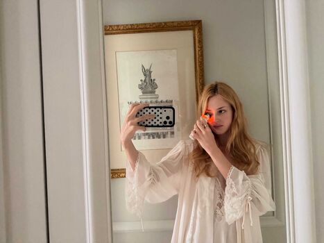 Full leaked Anna van patten private onlyfans photo