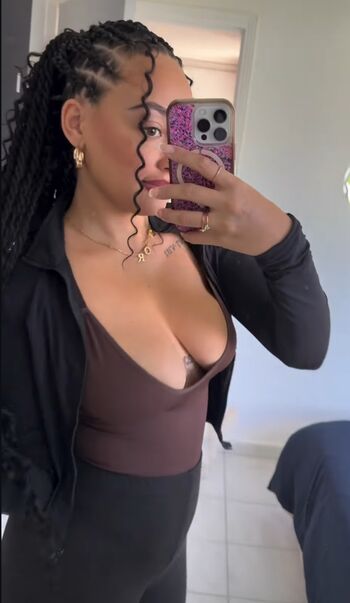 Full leaked Annaaeeelle private onlyfans photo