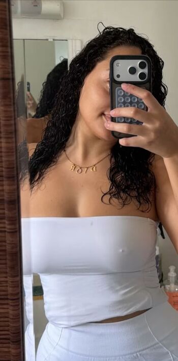 Full leaked Annaaeeelle private onlyfans photo