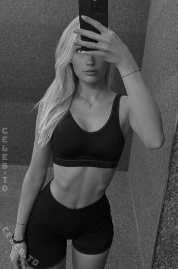 Full leaked Annaauroraegger private onlyfans photo