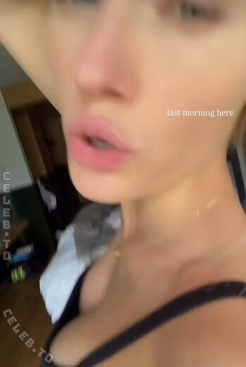 Full leaked Annaauroraegger private onlyfans photo