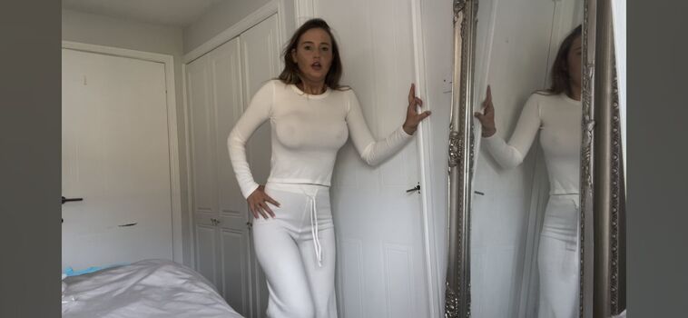 Full leaked Annabelle marie private onlyfans photo