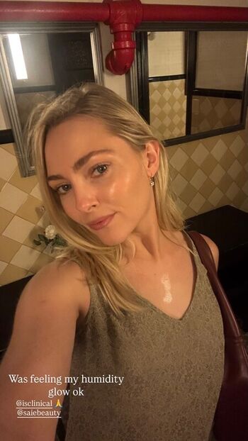 Full leaked Annasophia robb private onlyfans photo