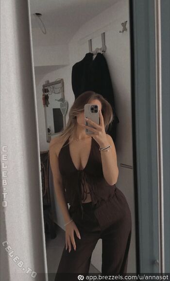 Full leaked Annasot private onlyfans photo