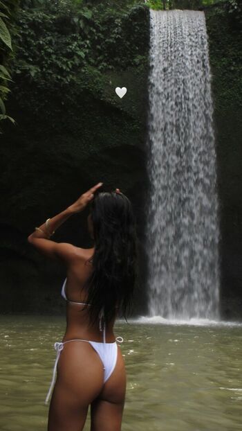 Full leaked Anne ale page private onlyfans photo