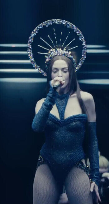 Full leaked Anne hathaway page private onlyfans photo