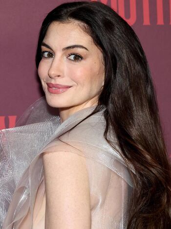 Full leaked Anne hathaway page private onlyfans photo