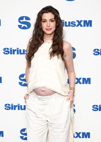 Full leaked Anne hathaway private onlyfans photo