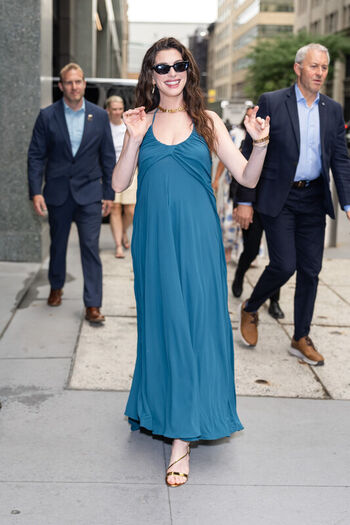 Anne Hathaway