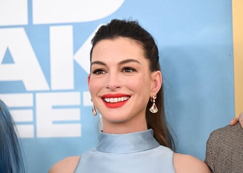 Full leaked Anne hathaway page private onlyfans photo